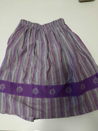 Traje regional vasco casera morado gama alta