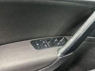 Volkswagen Golf GTD 2.0 TDI 135kW (184CV) DSG 7.5 Cuadro digital