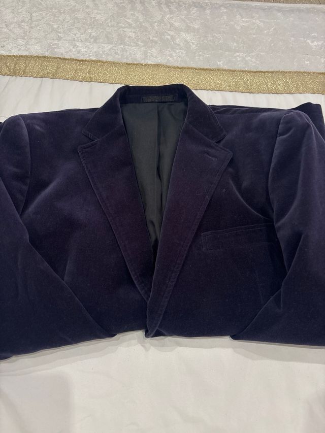 Americana terciopelo morado, regalo camisa zara bl