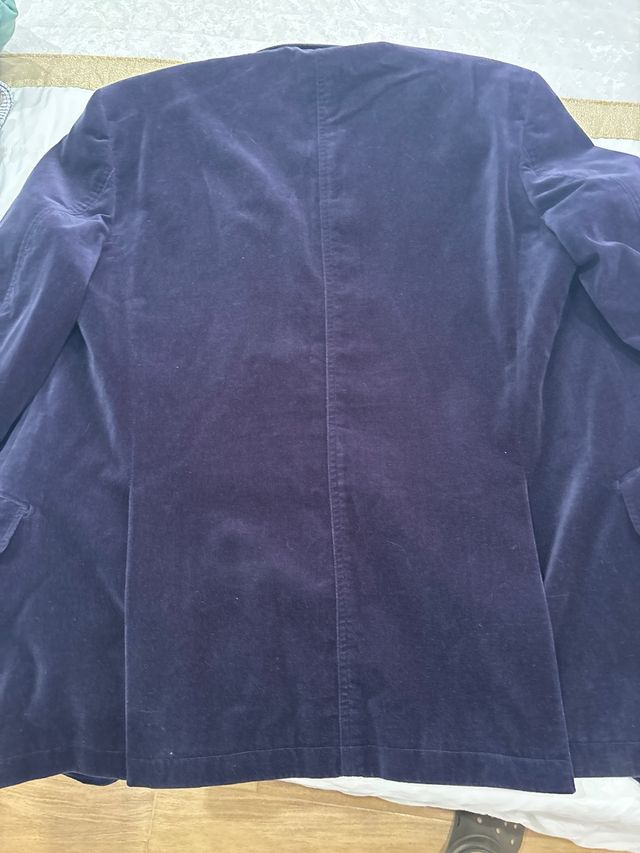 Americana terciopelo morado, regalo camisa zara bl