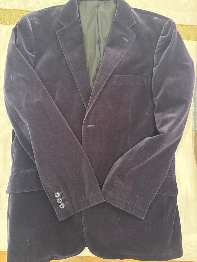 Americana terciopelo morado, regalo camisa zara bl