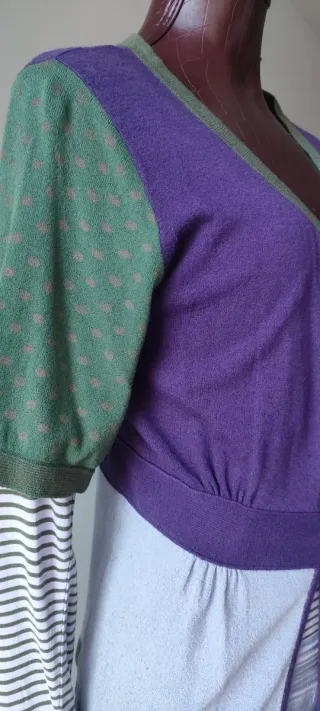 Conjunto falda y top morado y verde