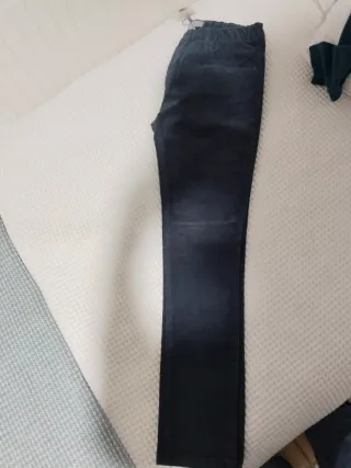 Pantalón pana azul marino niño Talla M