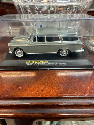SEAT 1500 FAMILIAR 1:43