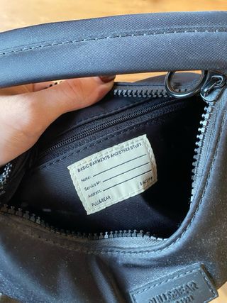 Bolso nylon negro Pull & Bear