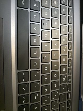 Portátil gaming MSI con un diseño moderno y potent