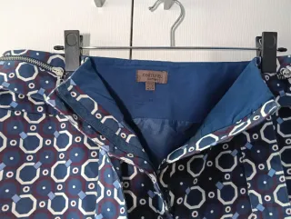 Falda corta, talla 44, azul marino