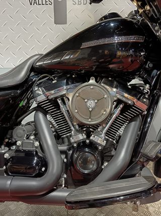 Harley Davidson Street Glide Special