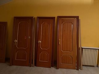 Puertas de madera interiores
