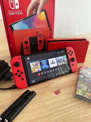 Nintendo Switch OLED Mario Rosso + Pokémon