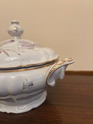 Sopera Santa Clara Vigo Cerámica Dorada