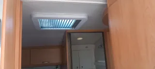 Caravana knaus sudwina -450 TF TUF  1050 Kilos