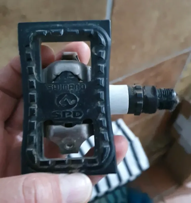 Pedales Shimano