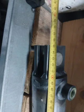 Cilindro idraulico doppio effetto