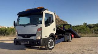 TRANSPORTES COCHE ABANDONADO RETIRADA EVITA MULTAS