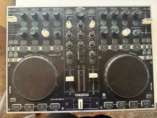 Controladora DJ Reloop Jockey 3 Remix Traktor