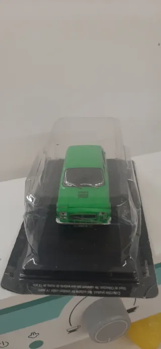 Fiat 127 escala 1/43- 1972 Verde