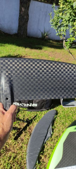 Wingfoil equipo para iniciación y progreso.