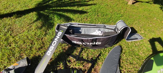 Wingfoil equipo para iniciación y progreso.