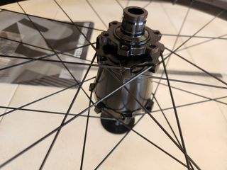 [nueva] Rueda trasera de 29" Race Face Turbine R