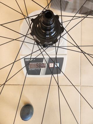 [nueva] Rueda trasera de 29" Race Face Turbine R