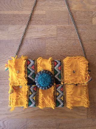 Bolso Kilim Amarillo con Piedra Turquesa
