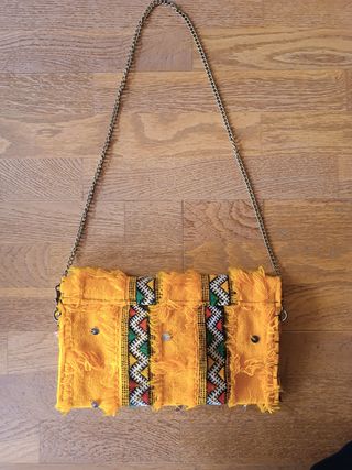 Bolso Kilim Amarillo con Piedra Turquesa