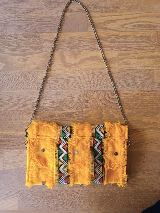 Bolso Kilim Amarillo con Piedra Turquesa