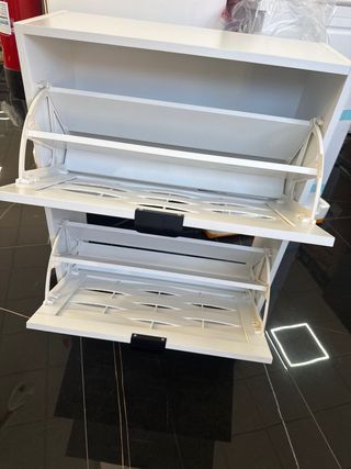 Zapatero blanco de madera