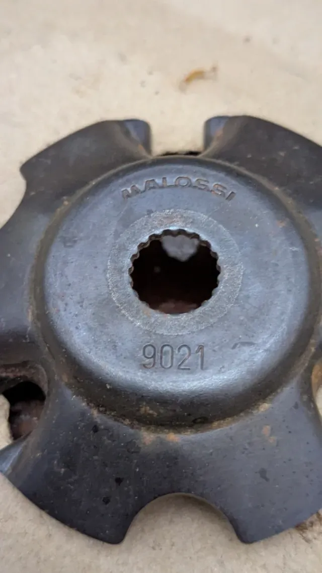 Calotta guida rulli Malossi 9021 per multivar 2000