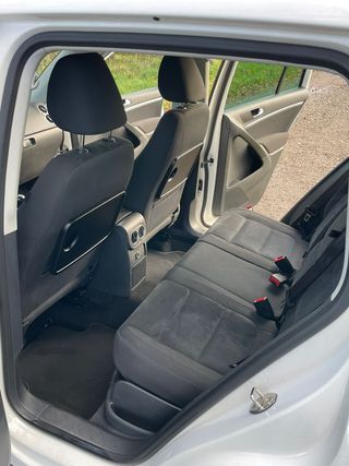 Volkswagen Tiguan 2012