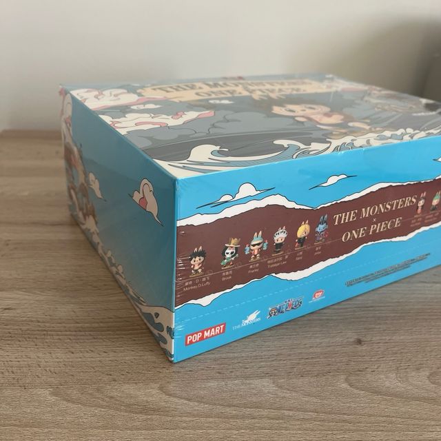 Labubu x One Piece Case Sigillato