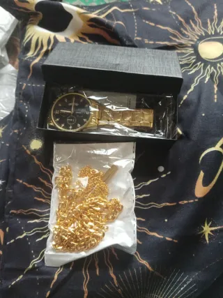 Set 4 Piezas Reloj y Cadena Dorados