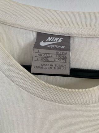lote de 4 pantalones y 4 camisetas marca reventa