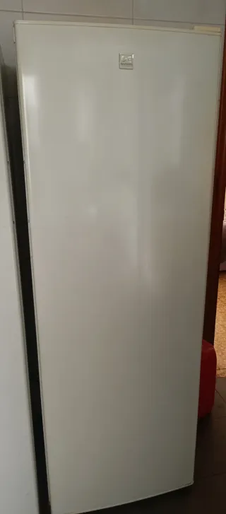 Congelador Vertical 7 Cajones