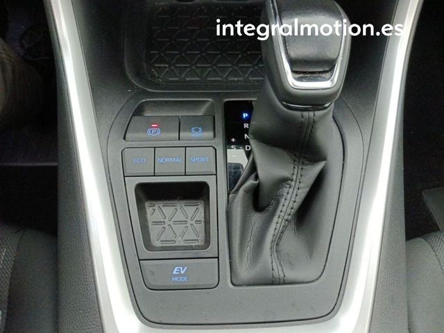 Toyota Rav4 2.5l 220H Style