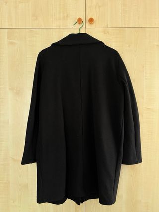 Abrigo negro