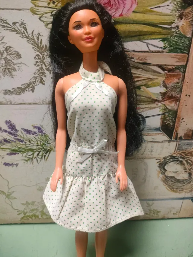 vestido de lunares veraniego original de Barbie
