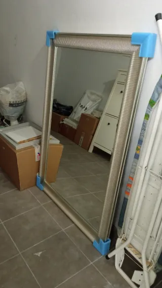 Espejo plateado Ikea