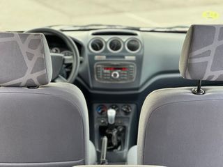 Ford Tourneo Connect 2010