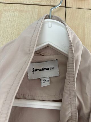 Chaqueta parka beige