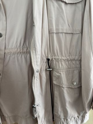 Chaqueta parka beige