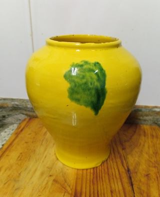Jarrón Cerámica Vidriada Amarillo