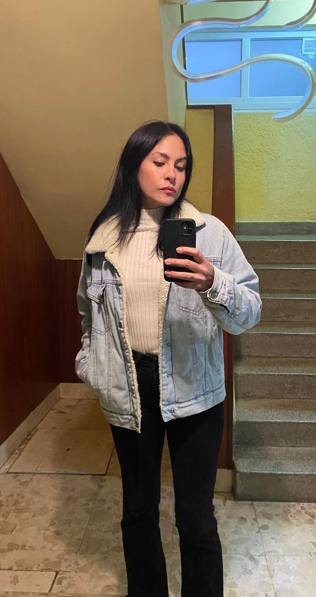 Cazadora vaquera Pull&Bear con borreguito