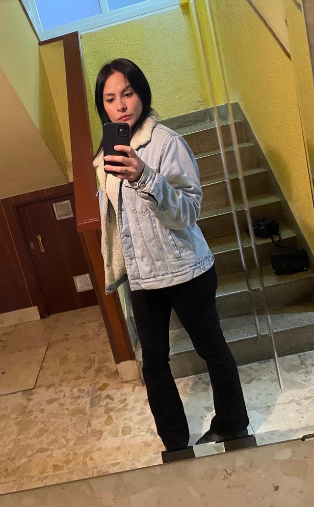 Cazadora vaquera Pull&Bear con borreguito