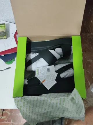 Crocs Brooklyn Low Wedge Sandalias Negras