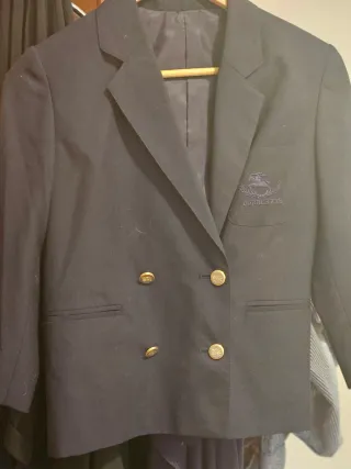 Americana Burberry comunión negra, para niño