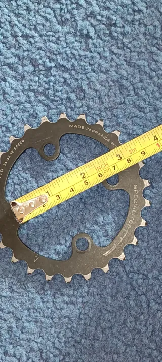 Varios platos para bielas