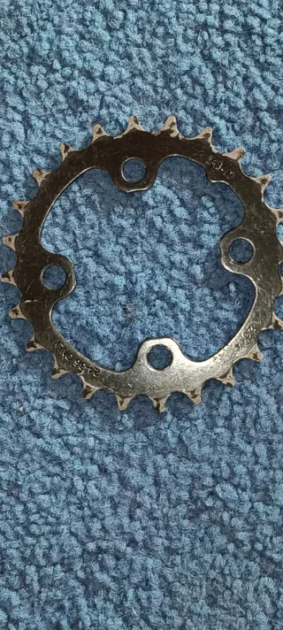 Varios platos para bielas