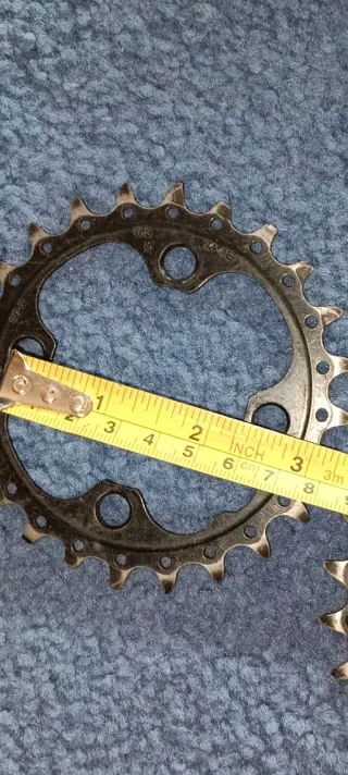 Varios platos para bielas